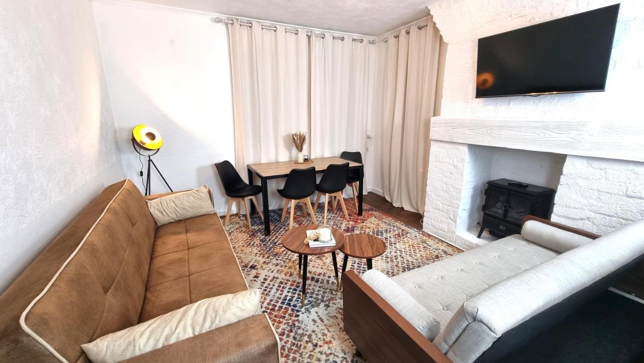 3 Bed Flat O2 Arena Dyson House Apartment London