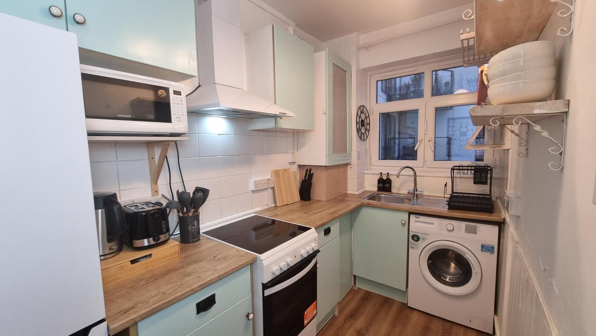 3 Bed Flat O2 Arena Dyson House Apartment *